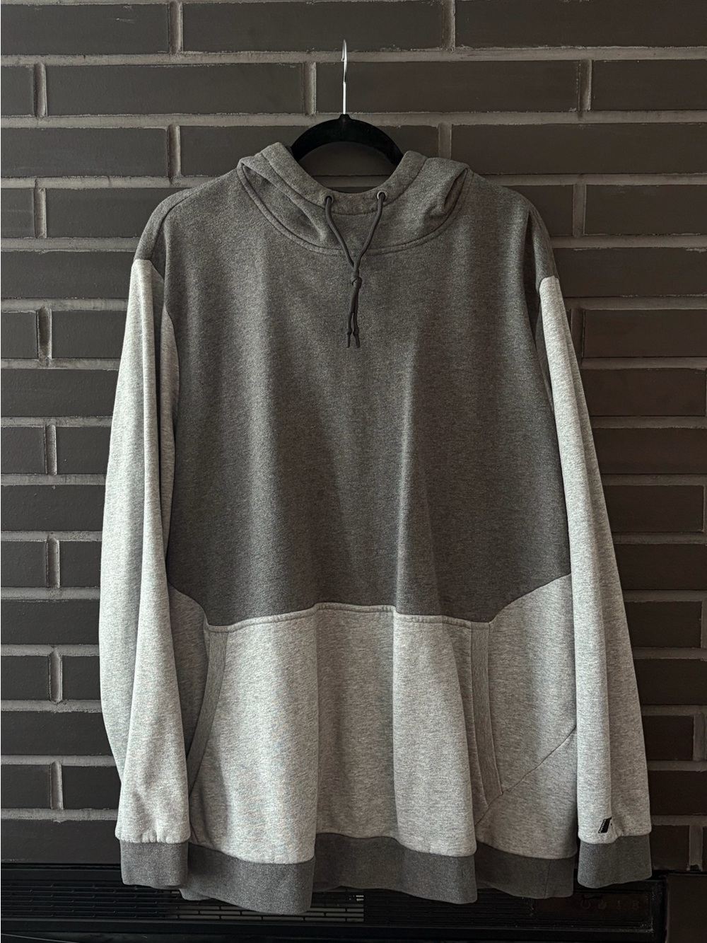 Men’s grey hoodie size 2XL
